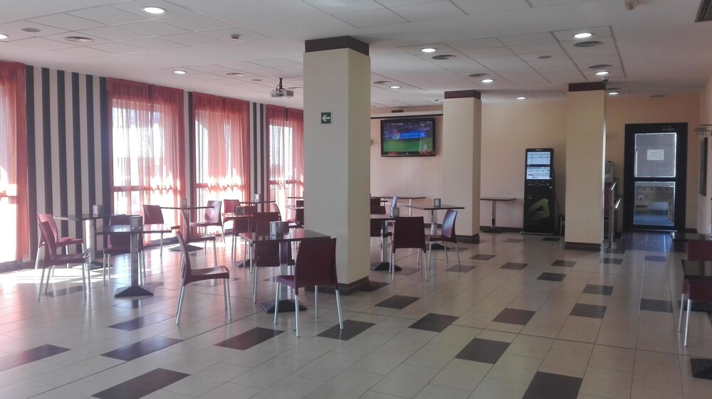 

Catania - Bilbao - Hotel Naval Sestao
