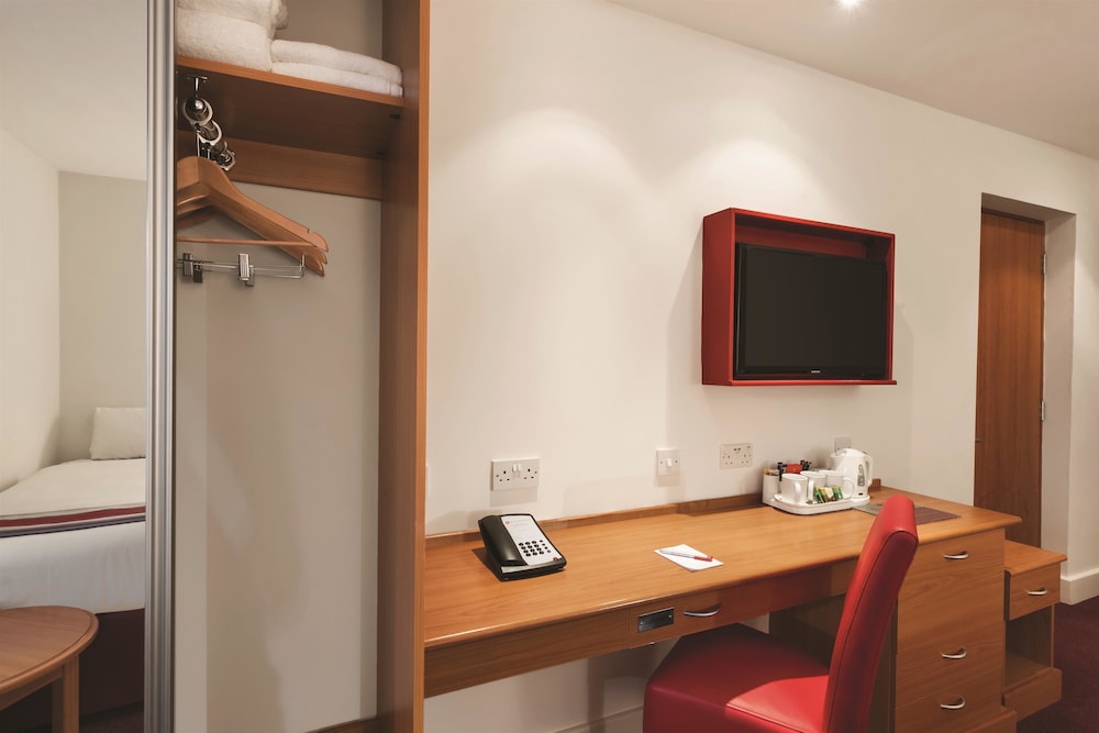 

Pisa - Cambridge, Cambridgeshire - Ramada By Wyndham Cambridge