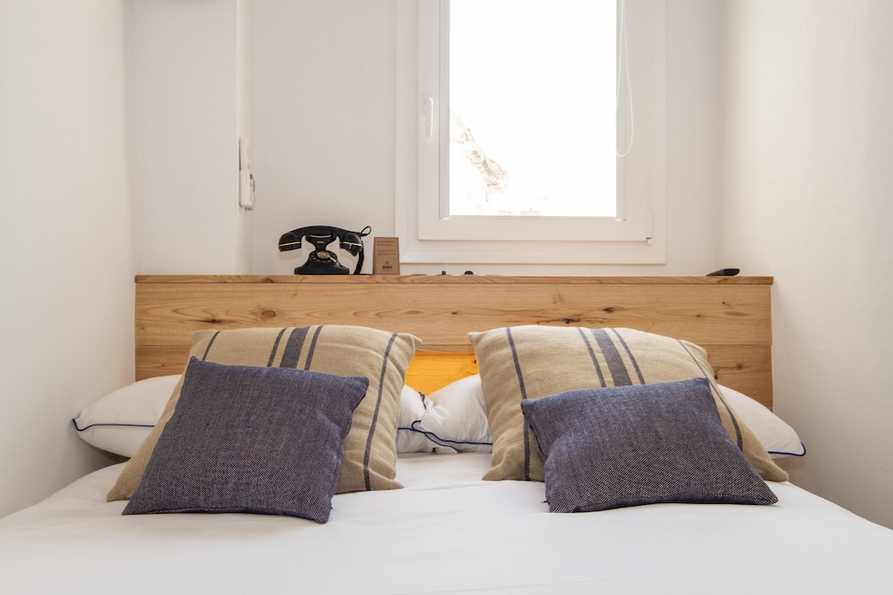 

Bologna - Sa Caleta - Nao Catedral Boutique Hotel