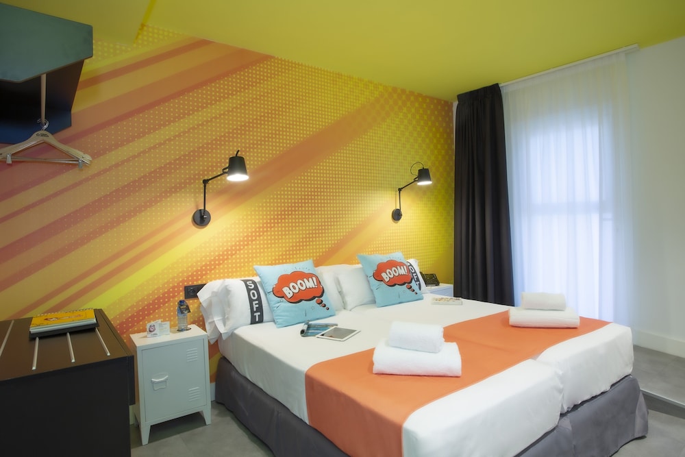 

Milano - Albir - Casual Pop Art