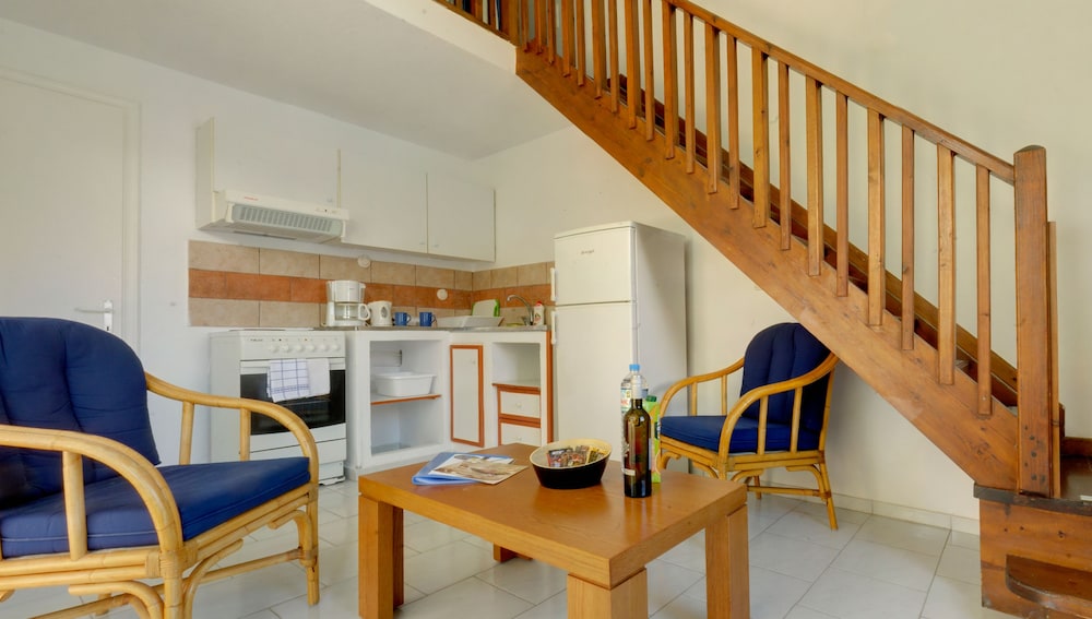 

Milano - Liapades - Helion Resort