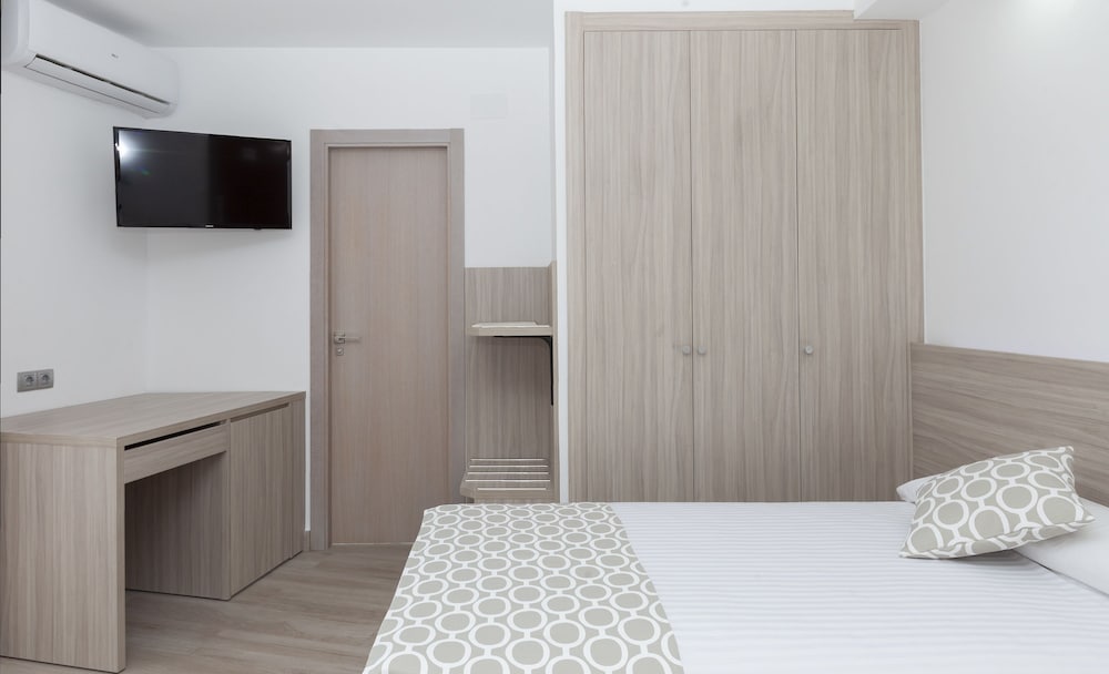

Milano - El Puig - Hotel Olympia Ronda II