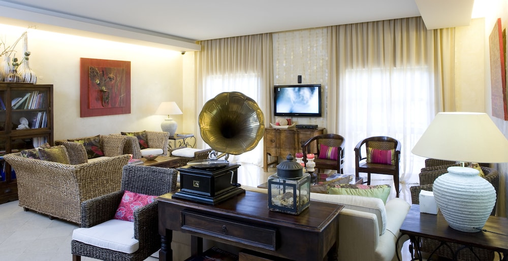 

Roma - Loulé - Hotel Parque das Laranjeiras