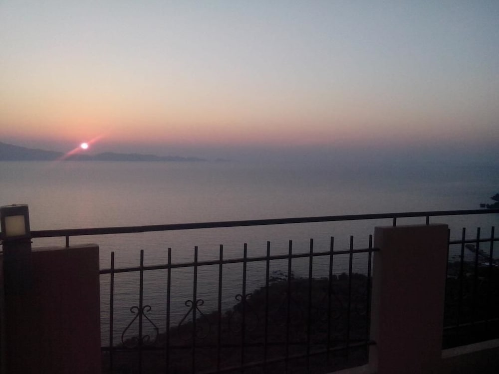 

Bari - Kissamos - Kleio Studios