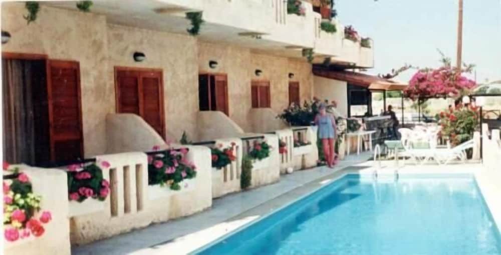 

Napoli - Rethymno - Hotel Elida