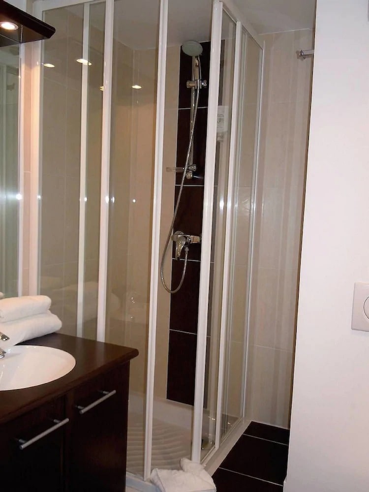 

Roma - Versailles - Lagrange Apart’Hotel Paris-Boulogne