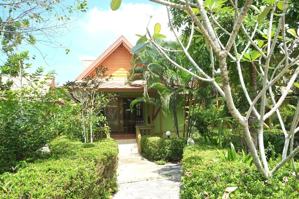 

Bologna - Khao Lak - Gerd and Noi Resort Khao Lak