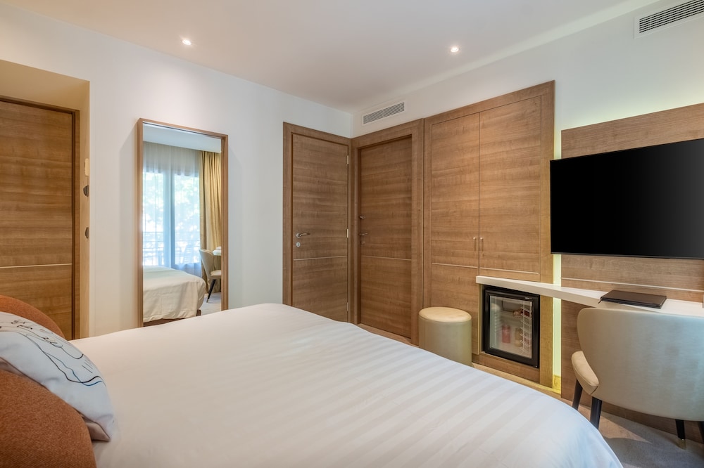 

Roma - Cap-d'Ail - Best Western Premier Hotel Prince de Galles