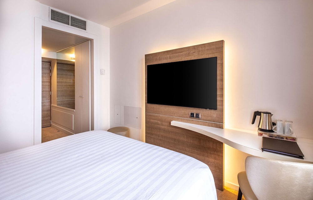 

Napoli - Menton - Best Western Premier Hotel Prince de Galles