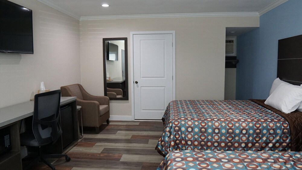

Roma - Hawthorne (CA) - Sea Breeze Inn - LAX Airport, Los Angeles