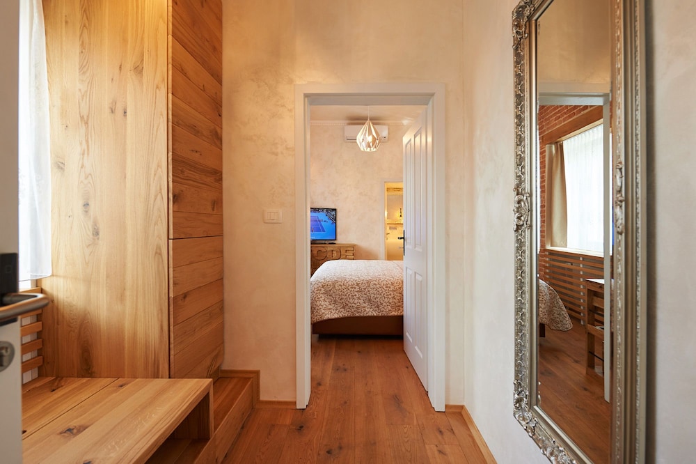 

Roma - Slovenj Gradec - Hiša Ančka, Boutique Hotel & Maja Rooms