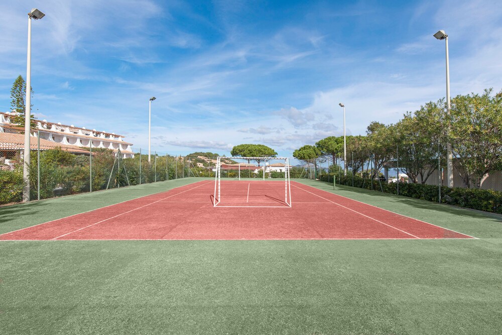 

Lamezia Terme - Baja Sardinia - Hotel Cormorano