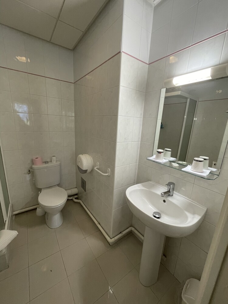 

Bologna - Marsiglia - Hotel Les Cigalons