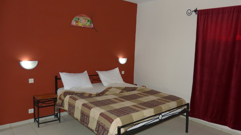 

Roma - Somone - Hacienda Hotel