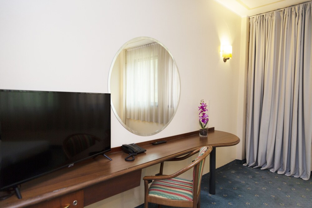 

Roma - Rozzano - iH Hotels Milano Blu Visconti