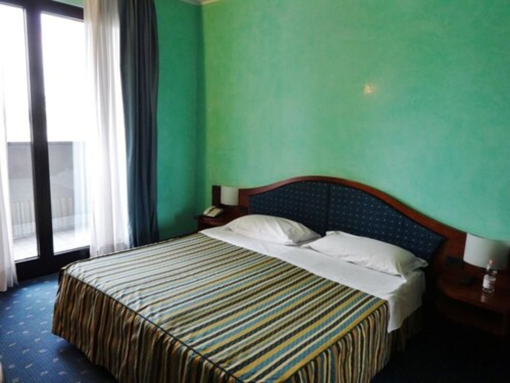 

Roma - Pero - iH Hotels Milano Blu Visconti