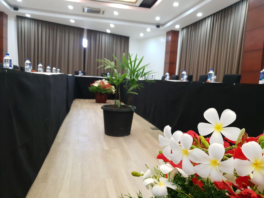

Venezia - Nadi - Nasau Resort & Villas