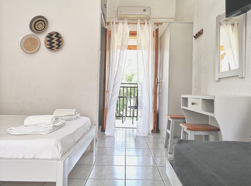 

Palermo - Elounda - Emilia Apartments