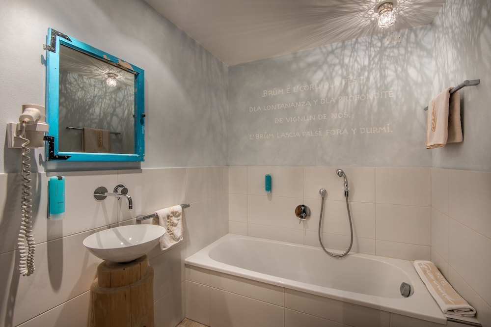 

Napoli - San Ciascian - Hotel Gran Ciasa