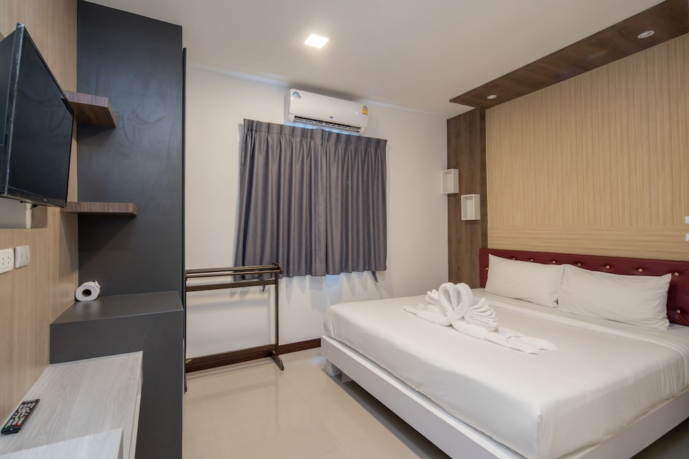 

Milano - Chalong - Baan Thai Beach Side Residence