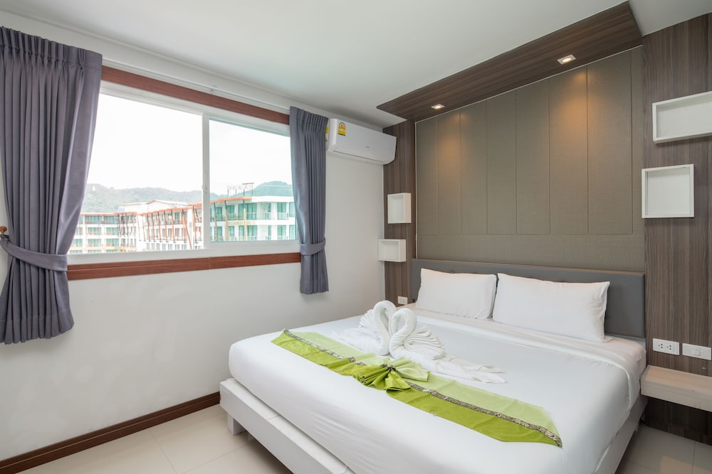 

Venezia - Chalong - Baan Thai Beach Side Residence