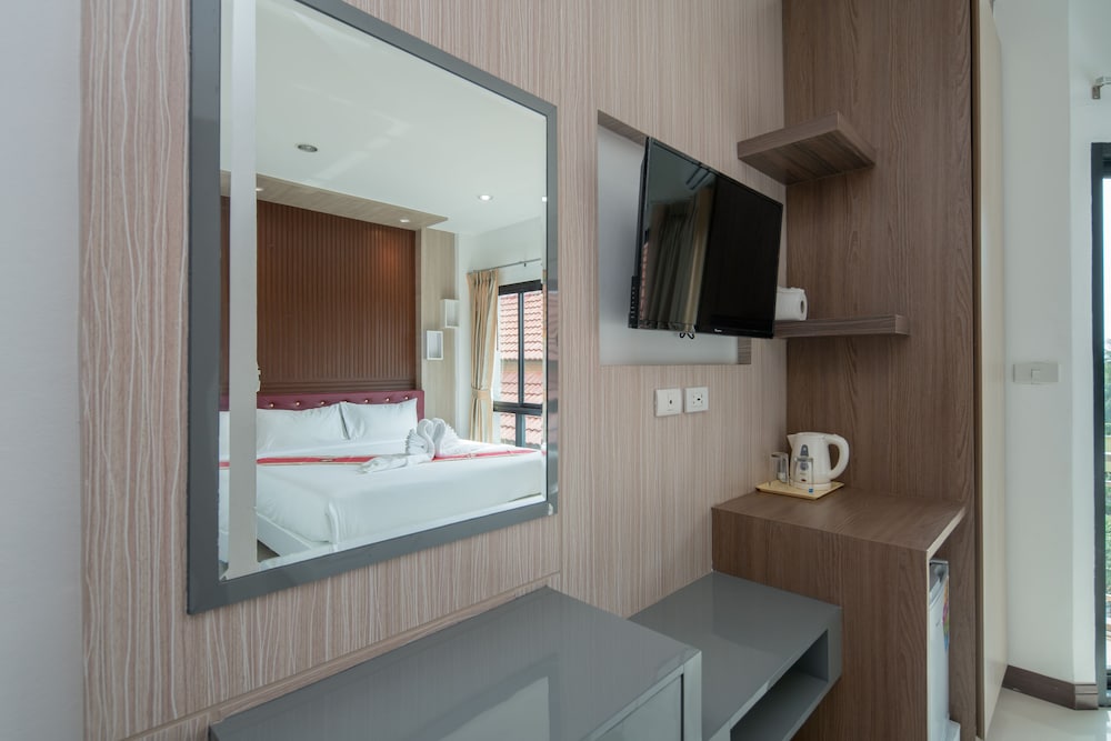 

Milano - Chalong - Baan Thai Beach Side Residence