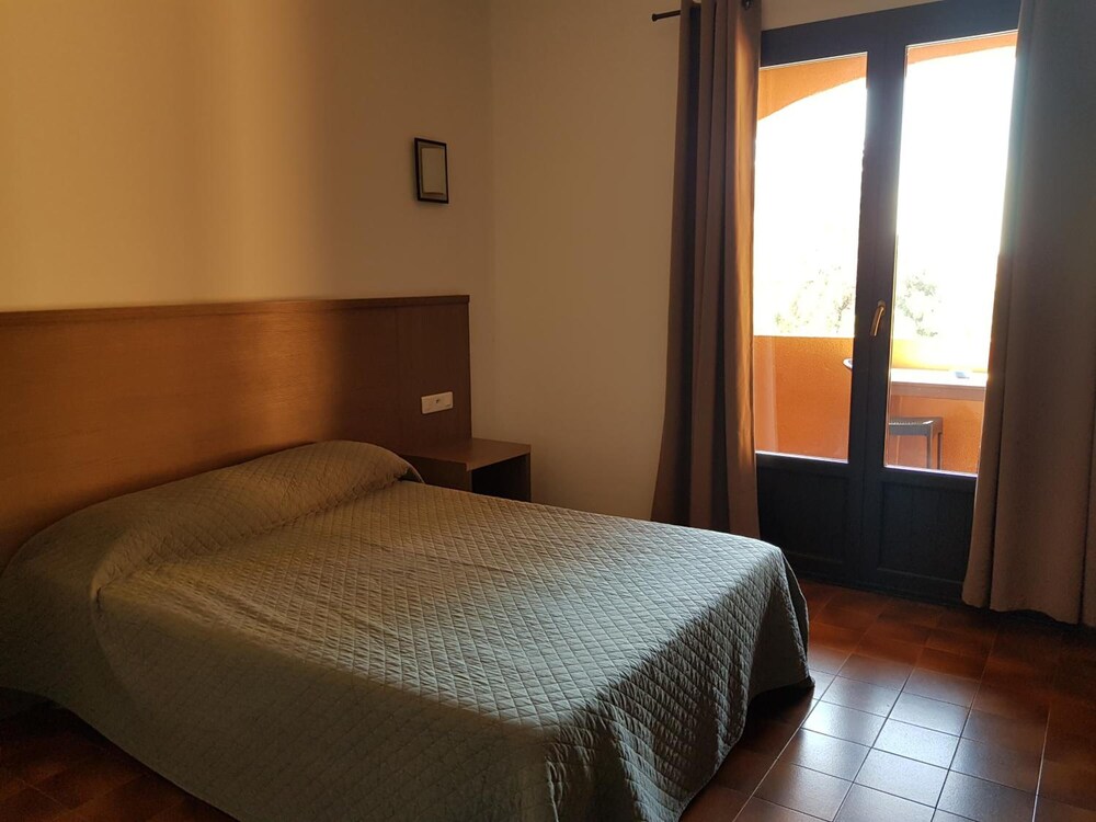

Milano - Ota - Hotel Corsica - Porto Corse