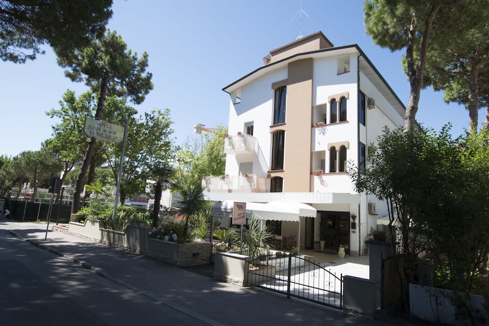 

Milano - Pinarella Di Cervia - Hotel San Domenico