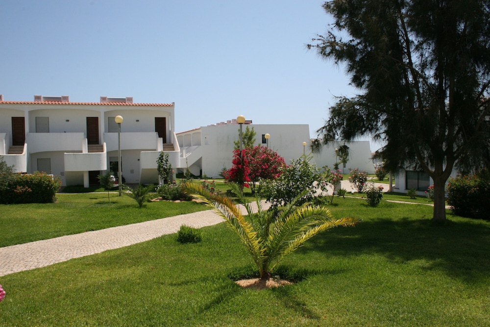 

Roma - Lagoa - Quinta Das Figueirinhas & Quintinha Village