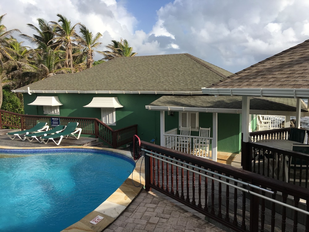

Milano - Bathsheba - Atlantis Historic Inn
