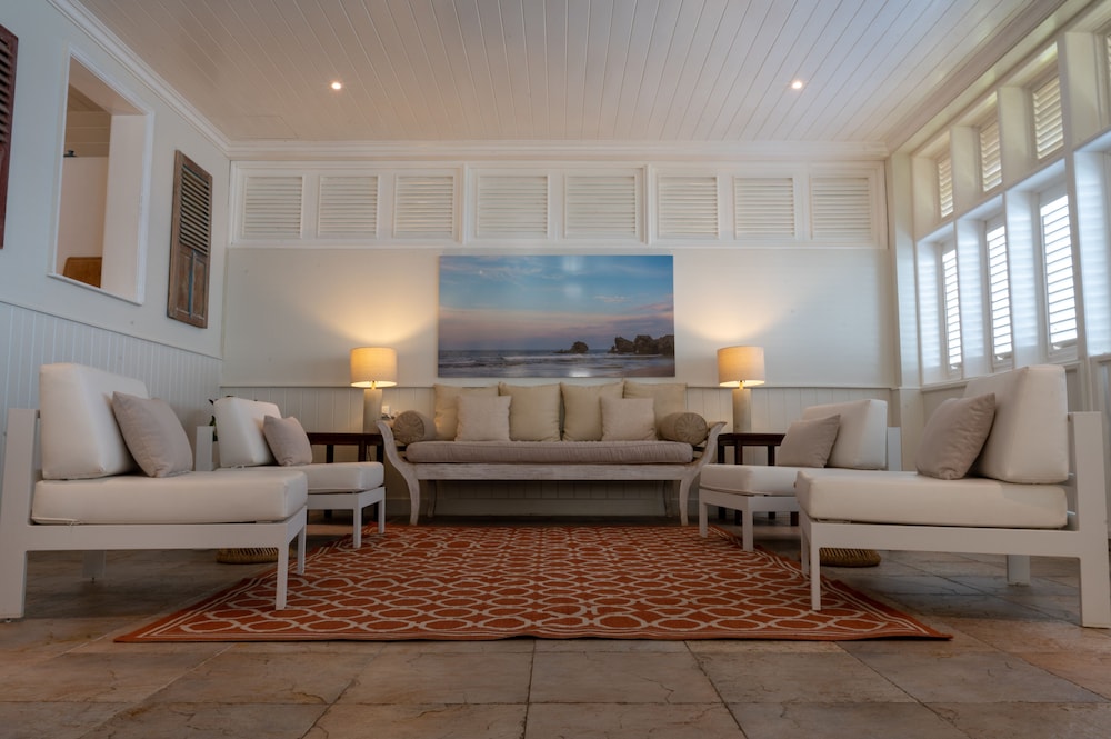 

Bologna - Bathsheba - Atlantis Historic Inn
