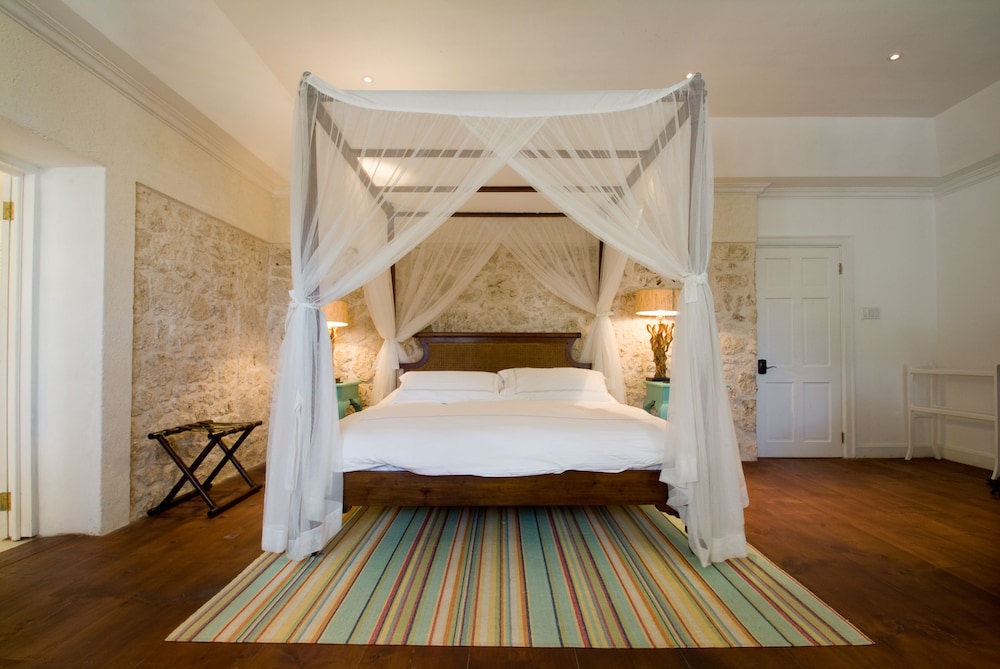 

Roma - Bathsheba - Atlantis Historic Inn