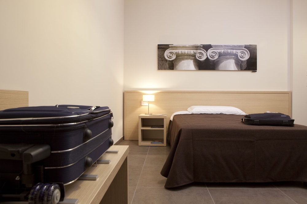 

Bologna - Ragusa - Hotel Torre Del Sud