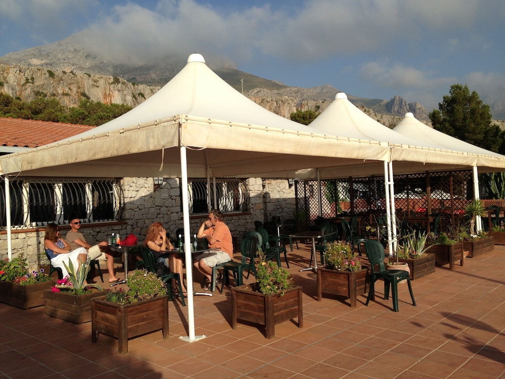 

Pisa - San Vito Lo Capo - Happy Camp Mobile Homes in El-Bahira Camping Village