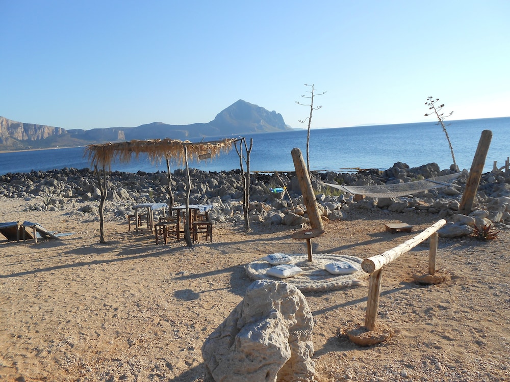 

Roma - San Vito Lo Capo - Happy Camp Mobile Homes in El-Bahira Camping Village