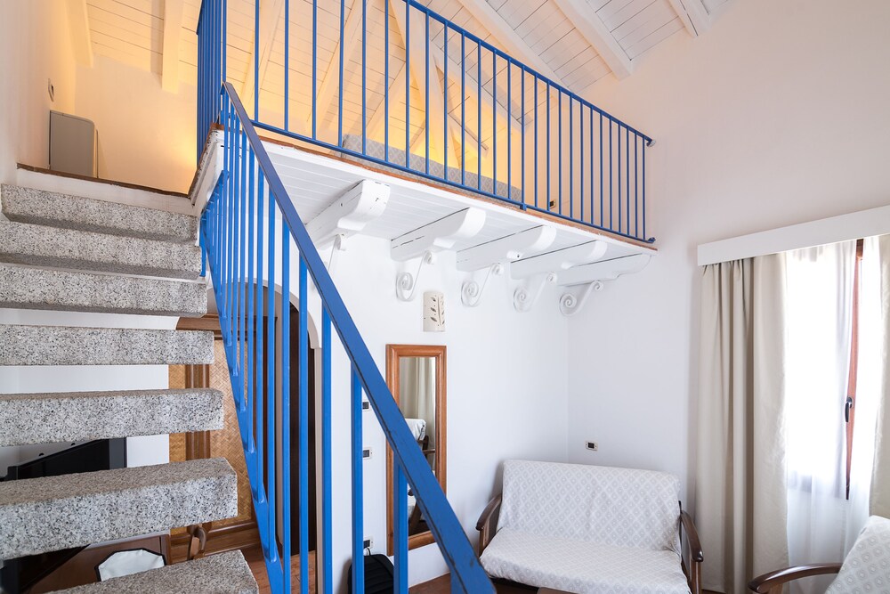 

Catania - Arbatax - Hotel Vecchia Marina