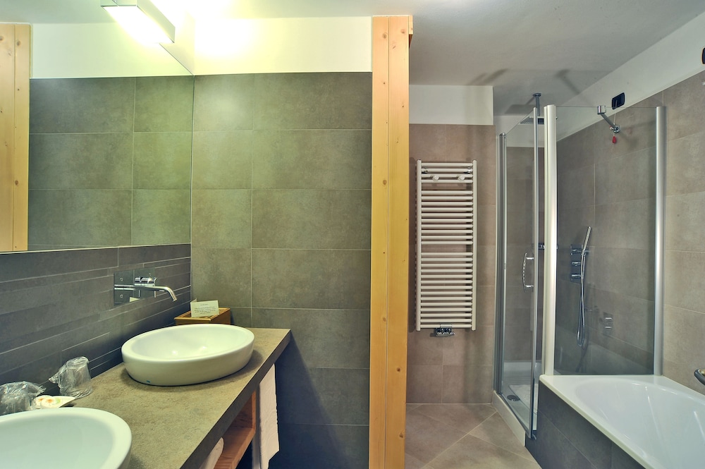 

Bologna - Val di Sole, Montagna Italia - Maribel Hotel