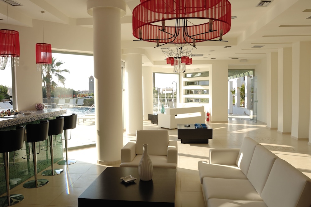 

Bari - Milatos - Angela Studios Apartments