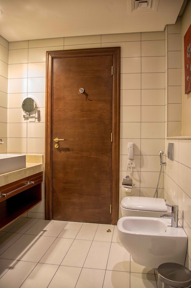 

Roma - Sharjah - Rayan Hotel Sharjah