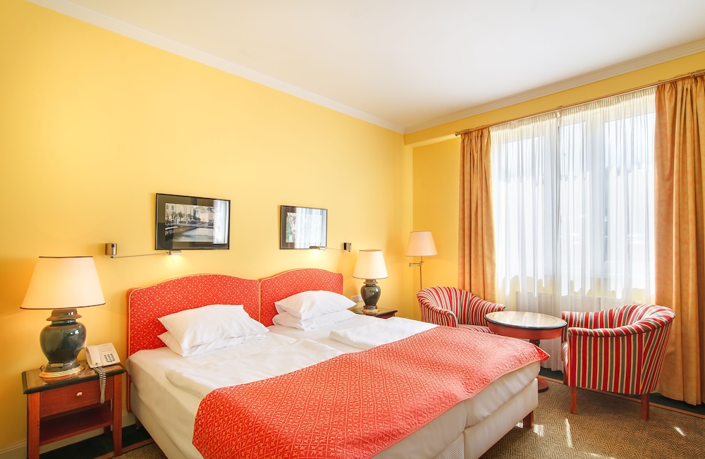 

Firenze - Karlovy Vary - Dvorak Spa & Wellness