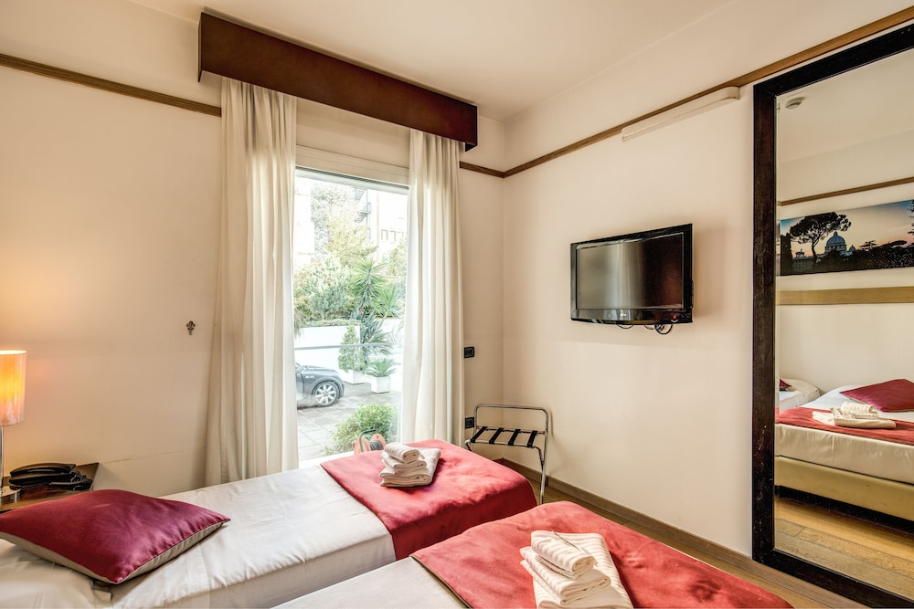 

Olbia - Roma - Ginevra Palace Hotel