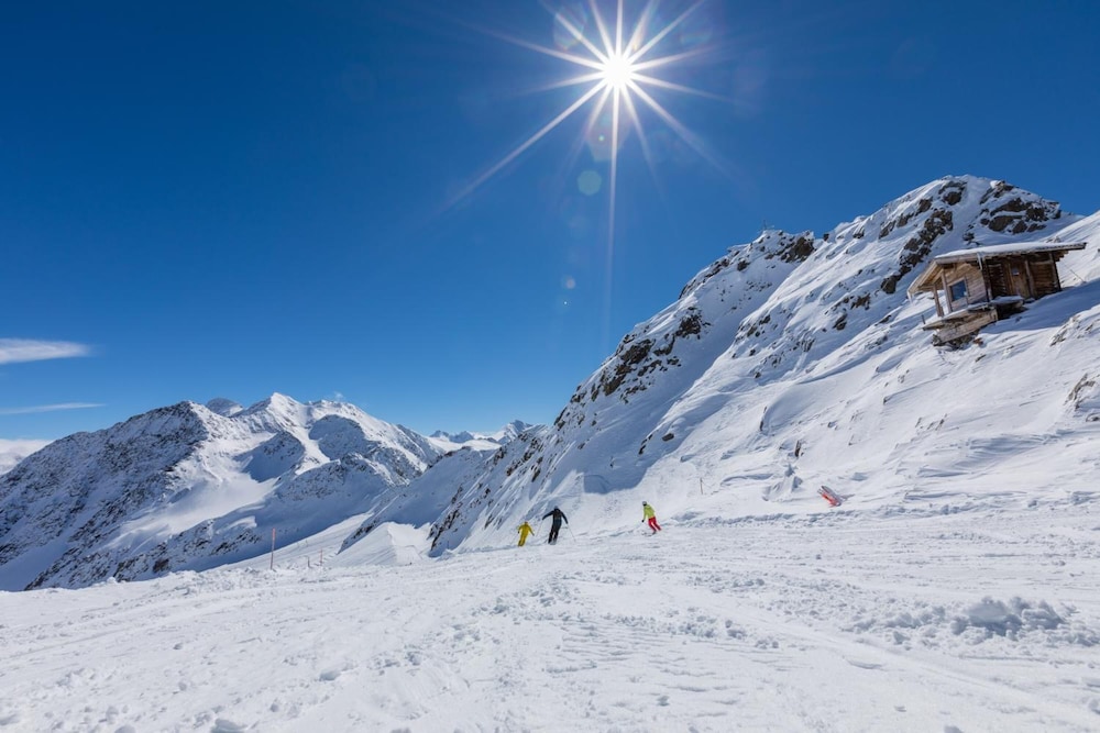 

Bari - Maso Corto - Glacier Hotel Grawand