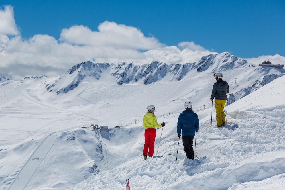 

Roma - Maso Corto - Glacier Hotel Grawand