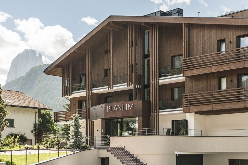 

Bologna - Santa Cristina Valgardena - Boutique Hotel Planlim