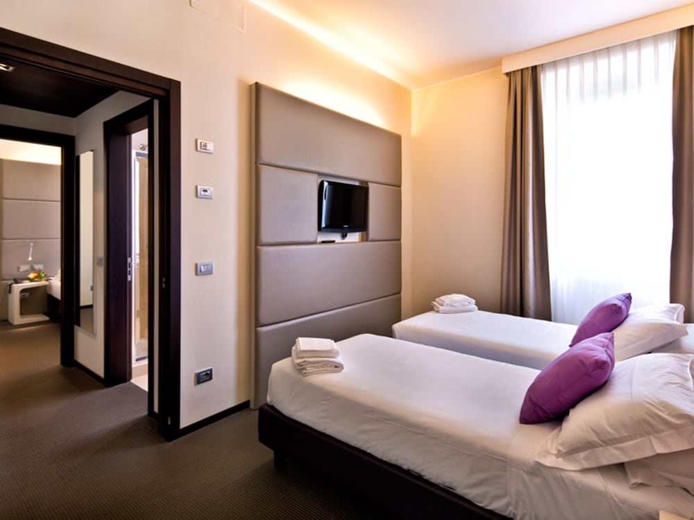 

Brindisi - Assisi - TH Assisi - Hotel Cenacolo