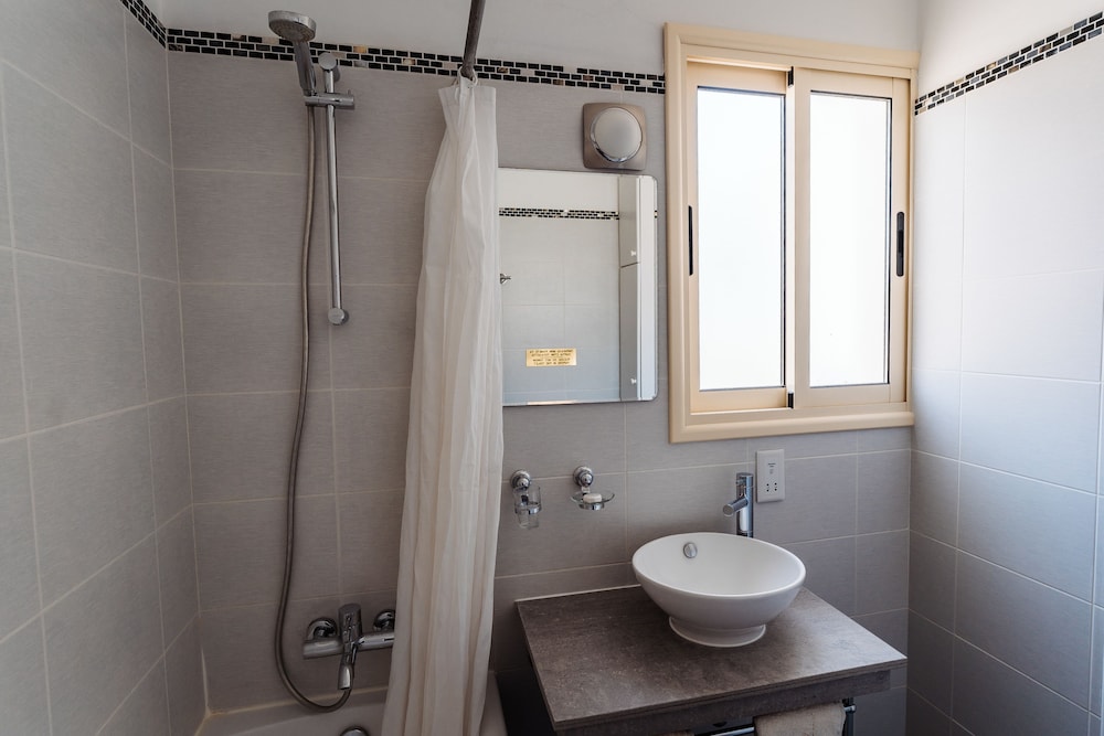 

Roma - Pegeia - Vrachia Beach Hotel & Suites - Adults only