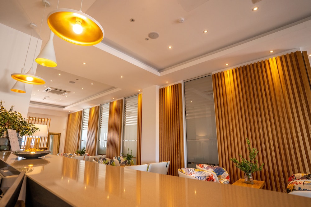 

Roma - Pegeia - Vrachia Beach Hotel & Suites - Adults only