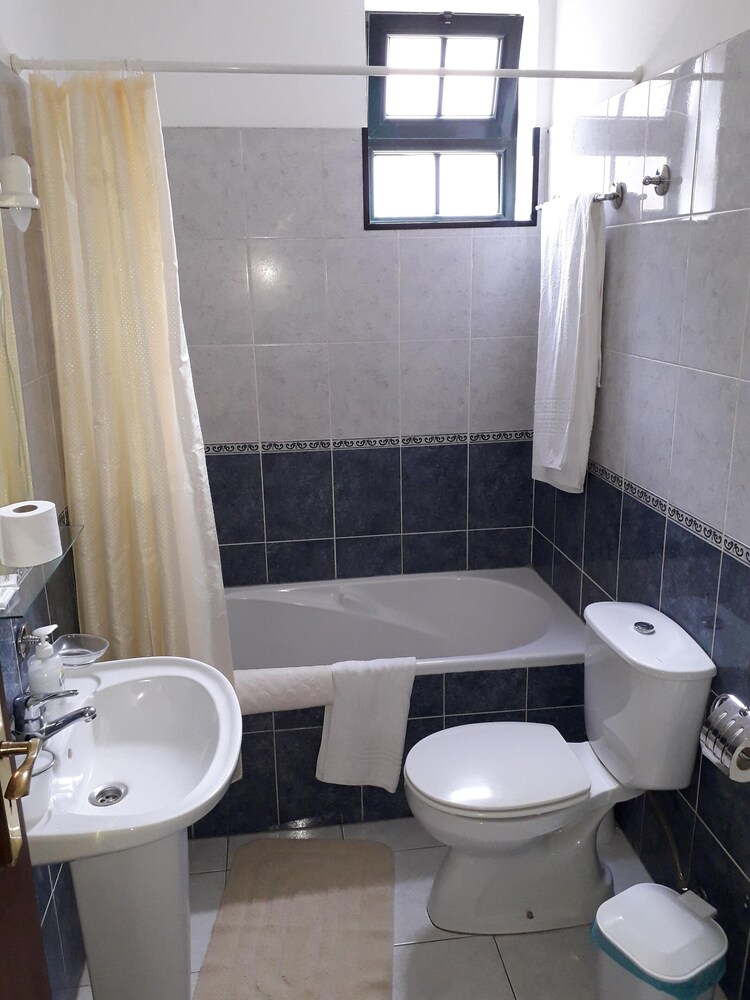 

Roma - Funchal - Pensão Residencial Mirasol