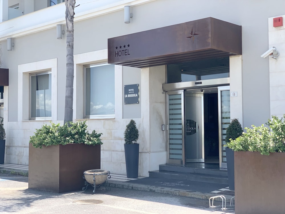 

Milano - Milazzo - Hotel La Bussola