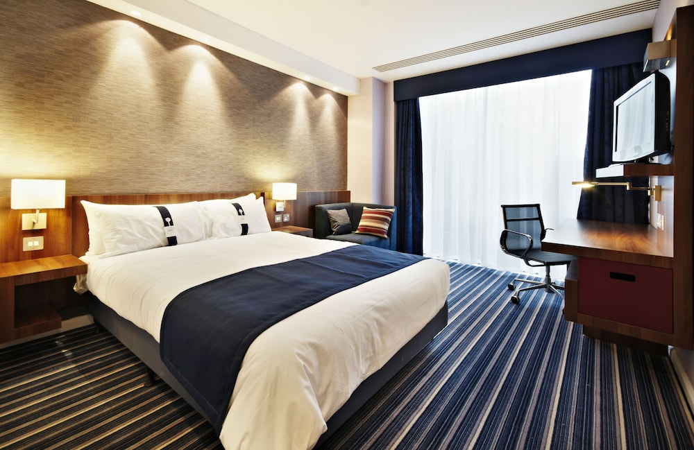 

Milano - Móstoles - Holiday Inn Express Madrid - Leganes